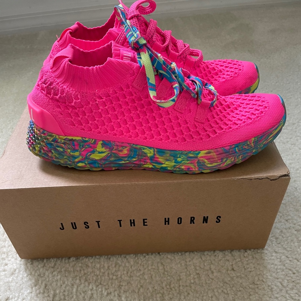 No Bull Runner Knit Sneakers